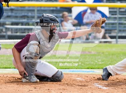 Thumbnail 3 in Warwick vs Kingston (Section 9 Class AA Final) photogallery.