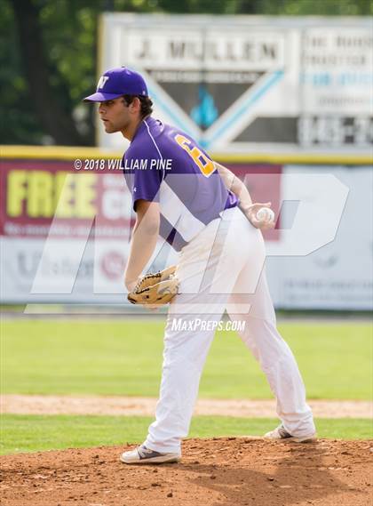Thumbnail 1 in Warwick vs Kingston (Section 9 Class AA Final) photogallery.
