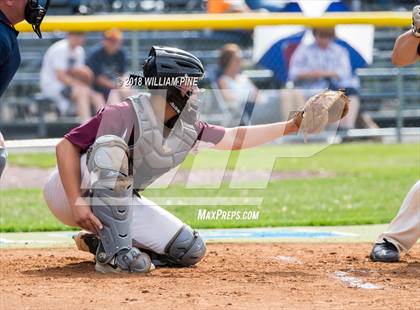 Thumbnail 2 in Warwick vs Kingston (Section 9 Class AA Final) photogallery.