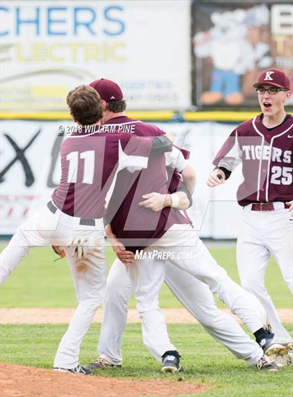 Thumbnail 1 in Warwick vs Kingston (Section 9 Class AA Final) photogallery.
