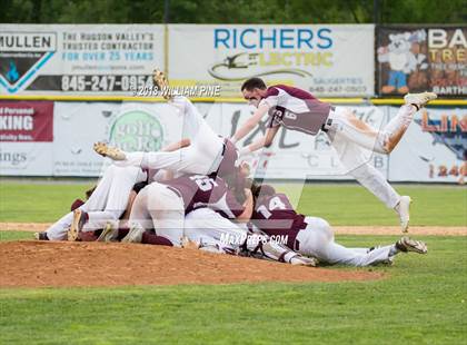Thumbnail 2 in Warwick vs Kingston (Section 9 Class AA Final) photogallery.
