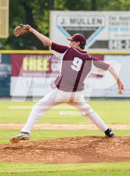 Thumbnail 3 in Warwick vs Kingston (Section 9 Class AA Final) photogallery.