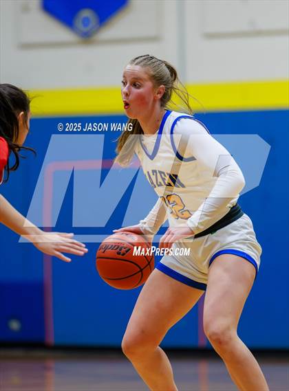 Thumbnail 3 in Juanita @ Hazen photogallery.