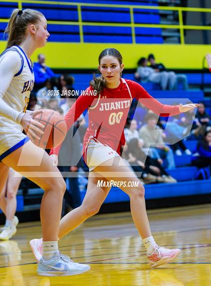 Thumbnail 1 in Juanita @ Hazen photogallery.