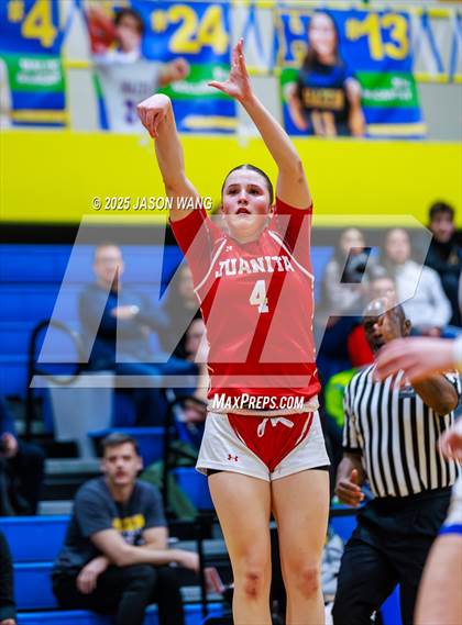 Thumbnail 3 in Juanita @ Hazen photogallery.