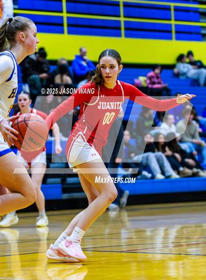 Thumbnail 3 in Juanita @ Hazen photogallery.