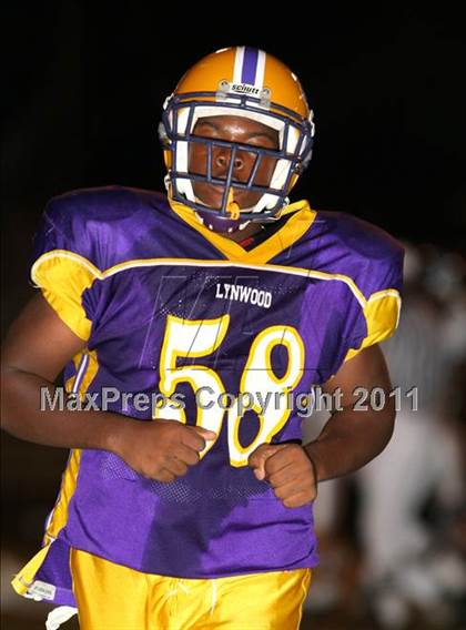 Thumbnail 3 in Lynwood vs. Palisades photogallery.