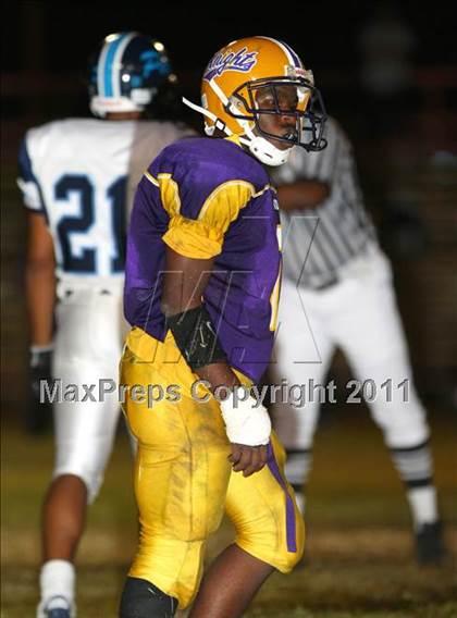 Thumbnail 1 in Lynwood vs. Palisades photogallery.
