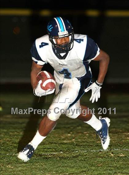 Thumbnail 3 in Lynwood vs. Palisades photogallery.