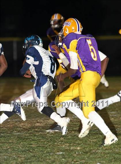 Thumbnail 2 in Lynwood vs. Palisades photogallery.