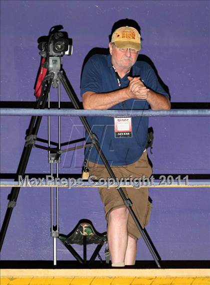 Thumbnail 3 in Lynwood vs. Palisades photogallery.