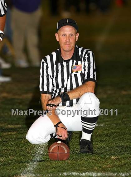 Thumbnail 1 in Lynwood vs. Palisades photogallery.