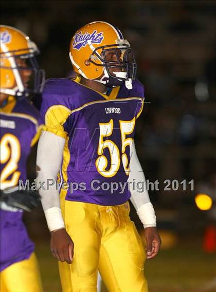 Thumbnail 3 in Lynwood vs. Palisades photogallery.