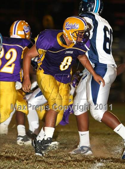 Thumbnail 2 in Lynwood vs. Palisades photogallery.