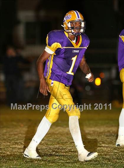 Thumbnail 3 in Lynwood vs. Palisades photogallery.