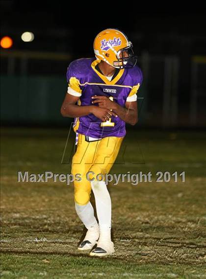 Thumbnail 1 in Lynwood vs. Palisades photogallery.