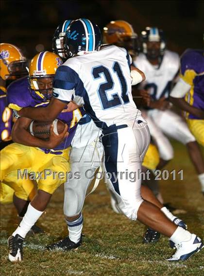 Thumbnail 3 in Lynwood vs. Palisades photogallery.