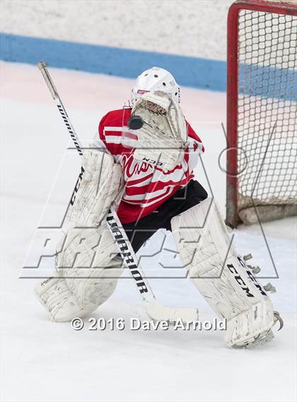 Thumbnail 2 in Peabody Veterans Memorial vs Masconomet Regional (MIAA D2 North 1st Round) photogallery.