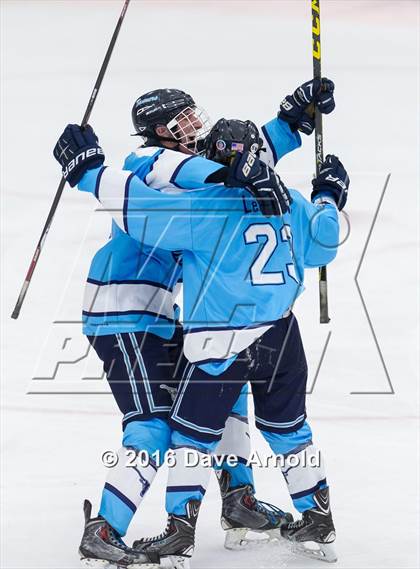 Thumbnail 2 in Peabody Veterans Memorial vs Masconomet Regional (MIAA D2 North 1st Round) photogallery.
