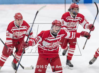 Thumbnail 2 in Peabody Veterans Memorial vs Masconomet Regional (MIAA D2 North 1st Round) photogallery.