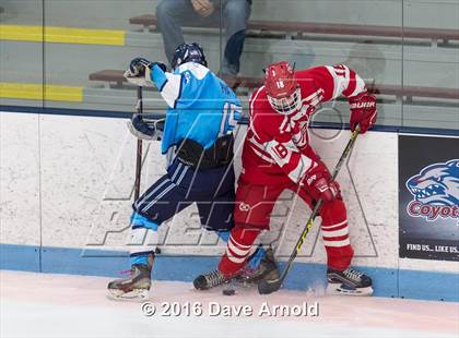 Thumbnail 3 in Peabody Veterans Memorial vs Masconomet Regional (MIAA D2 North 1st Round) photogallery.