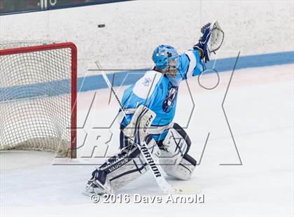 Thumbnail 2 in Peabody Veterans Memorial vs Masconomet Regional (MIAA D2 North 1st Round) photogallery.