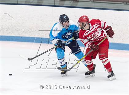 Thumbnail 2 in Peabody Veterans Memorial vs Masconomet Regional (MIAA D2 North 1st Round) photogallery.