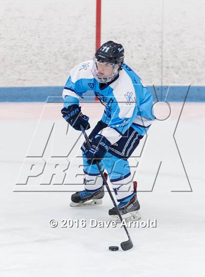 Thumbnail 1 in Peabody Veterans Memorial vs Masconomet Regional (MIAA D2 North 1st Round) photogallery.