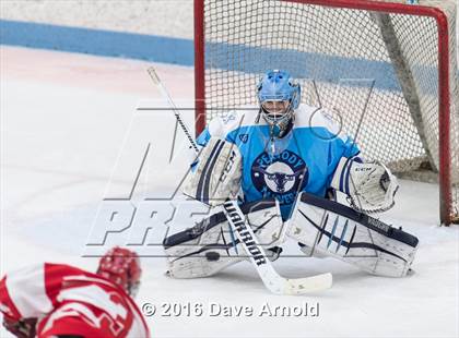 Thumbnail 2 in Peabody Veterans Memorial vs Masconomet Regional (MIAA D2 North 1st Round) photogallery.