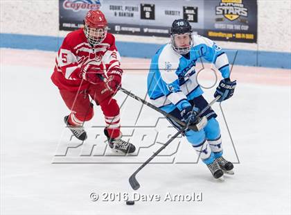 Thumbnail 2 in Peabody Veterans Memorial vs Masconomet Regional (MIAA D2 North 1st Round) photogallery.