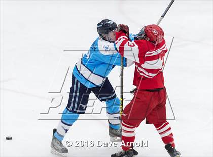 Thumbnail 3 in Peabody Veterans Memorial vs Masconomet Regional (MIAA D2 North 1st Round) photogallery.
