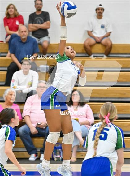 Thumbnail 1 in Xavier College Prep vs. Corona del Sol photogallery.