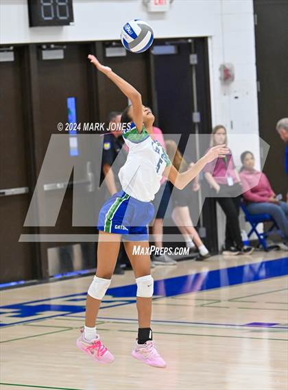 Thumbnail 1 in Xavier College Prep vs. Corona del Sol photogallery.