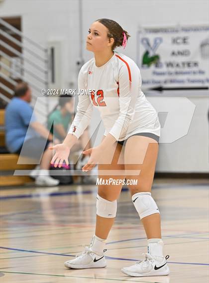 Thumbnail 1 in Xavier College Prep vs. Corona del Sol photogallery.