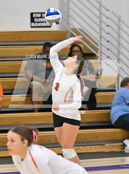 Thumbnail 1 in Xavier College Prep vs. Corona del Sol photogallery.