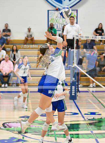 Thumbnail 1 in Xavier College Prep vs. Corona del Sol photogallery.