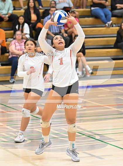 Thumbnail 3 in Xavier College Prep vs. Corona del Sol photogallery.