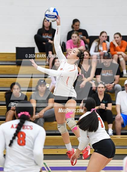 Thumbnail 3 in Xavier College Prep vs. Corona del Sol photogallery.