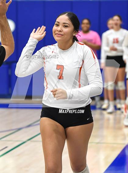 Thumbnail 3 in Xavier College Prep vs. Corona del Sol photogallery.