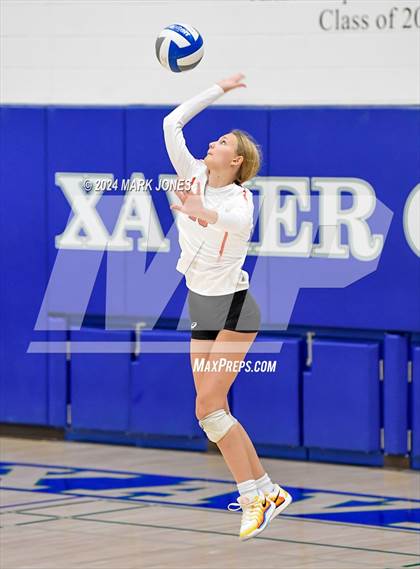 Thumbnail 1 in Xavier College Prep vs. Corona del Sol photogallery.