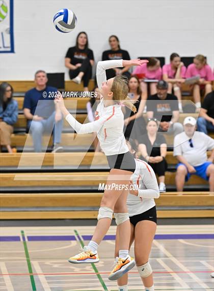 Thumbnail 2 in Xavier College Prep vs. Corona del Sol photogallery.