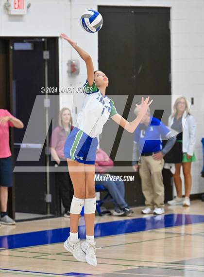 Thumbnail 1 in Xavier College Prep vs. Corona del Sol photogallery.