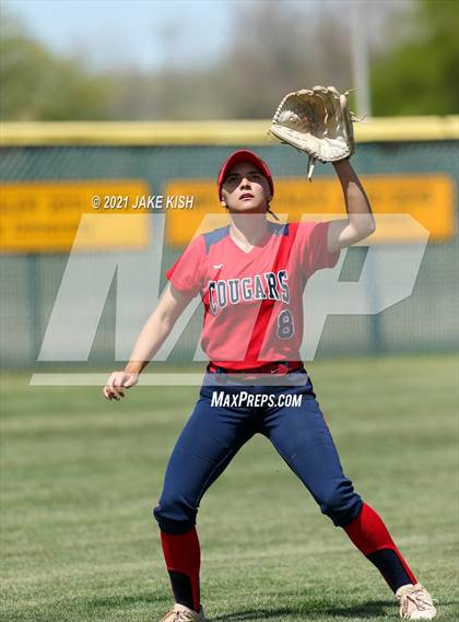 Thumbnail 3 in Sahuaro @ Canyon del Oro photogallery.