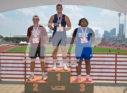 Thumbnail 2 in UIL 3A Track and Field State Finals (Awards) photogallery.