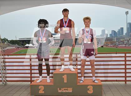 Thumbnail 2 in UIL 3A Track and Field State Finals (Awards) photogallery.