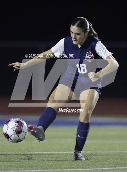 Thumbnail 3 in Siegel @ Oakland photogallery.