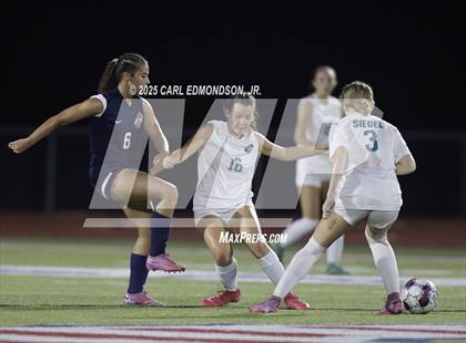 Thumbnail 1 in Siegel @ Oakland photogallery.