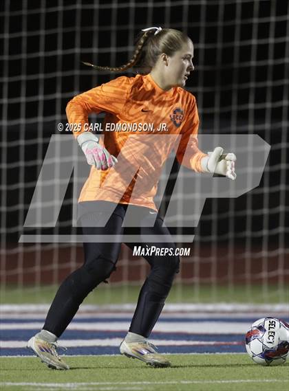 Thumbnail 2 in Siegel @ Oakland photogallery.