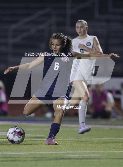 Thumbnail 2 in Siegel @ Oakland photogallery.