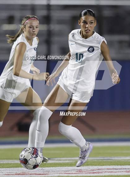 Thumbnail 2 in Siegel @ Oakland photogallery.